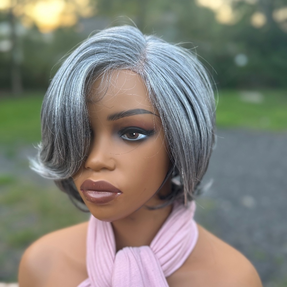 Silver salt and pepper bob wig